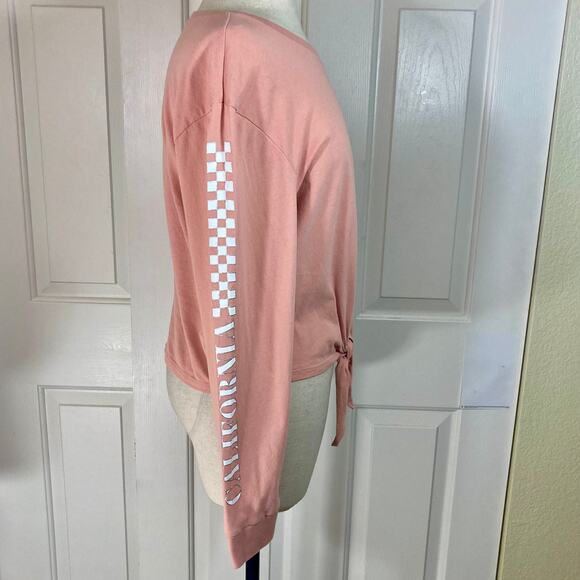Hollister graphic long sleeve t-shirt, women's oversize small pink tie front top - Picture 4 of 7
